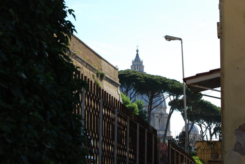 Hotel Residence Vatican Suites Rome Exterior photo